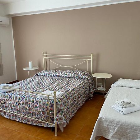 Dragonfly Rooms New Trapani Esterno foto